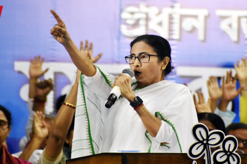 ममता बनर्जी का भाजपा पर जमकर हमला: "बंगालियों को बांग्लादेशी कहने वालों को शर्म आनी चाहिए